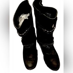 Vera wang  Black leather boots 👢Size 10M